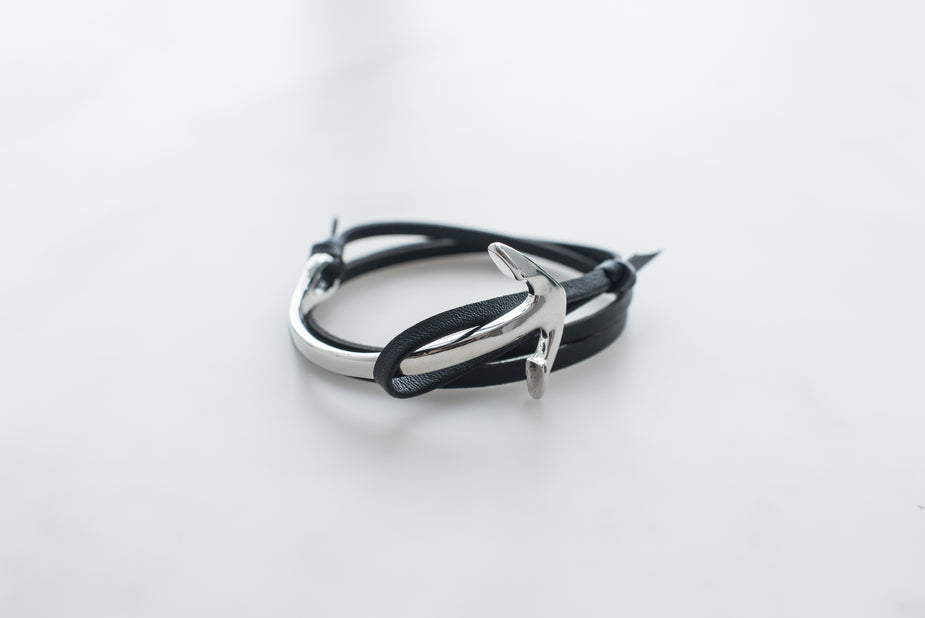 anchor bracelet for
